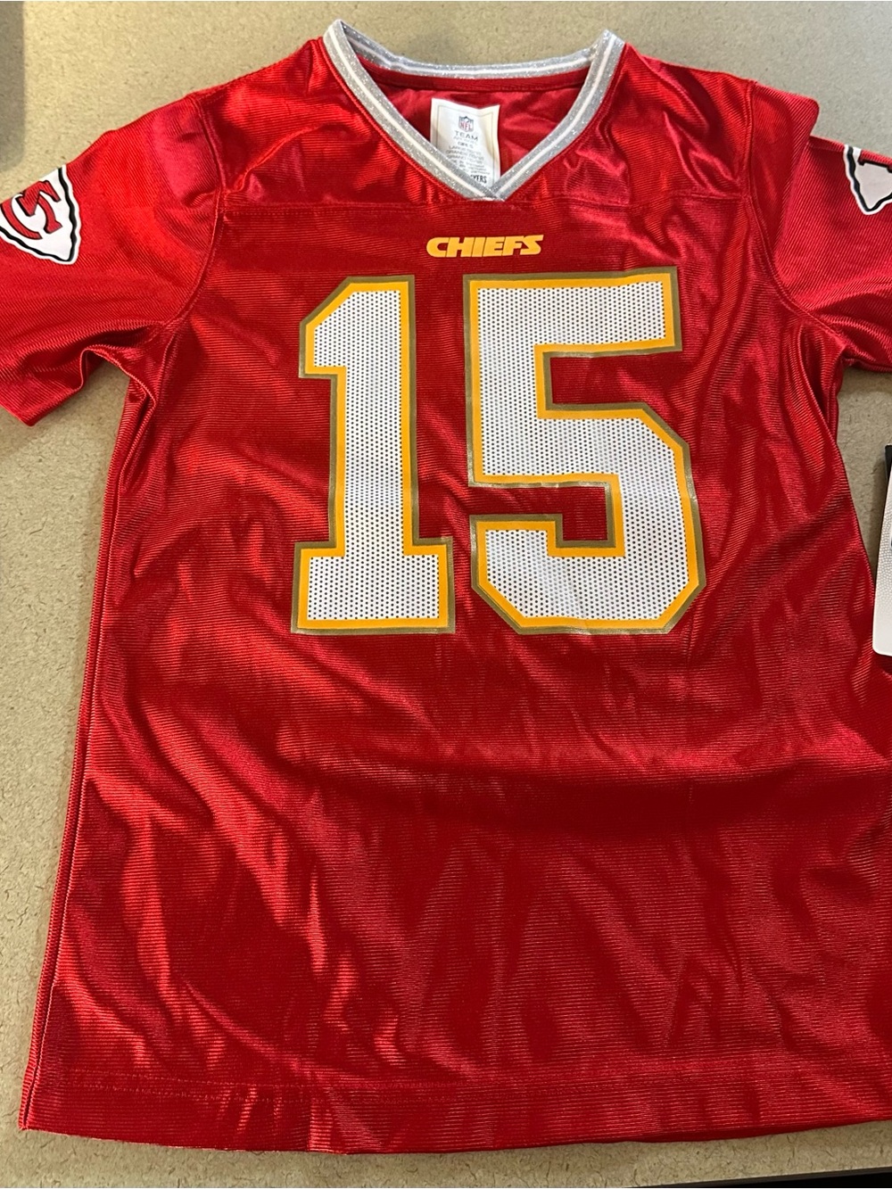 NWT Girls Large Kansas City Chiefs #15 Red Football Jersey